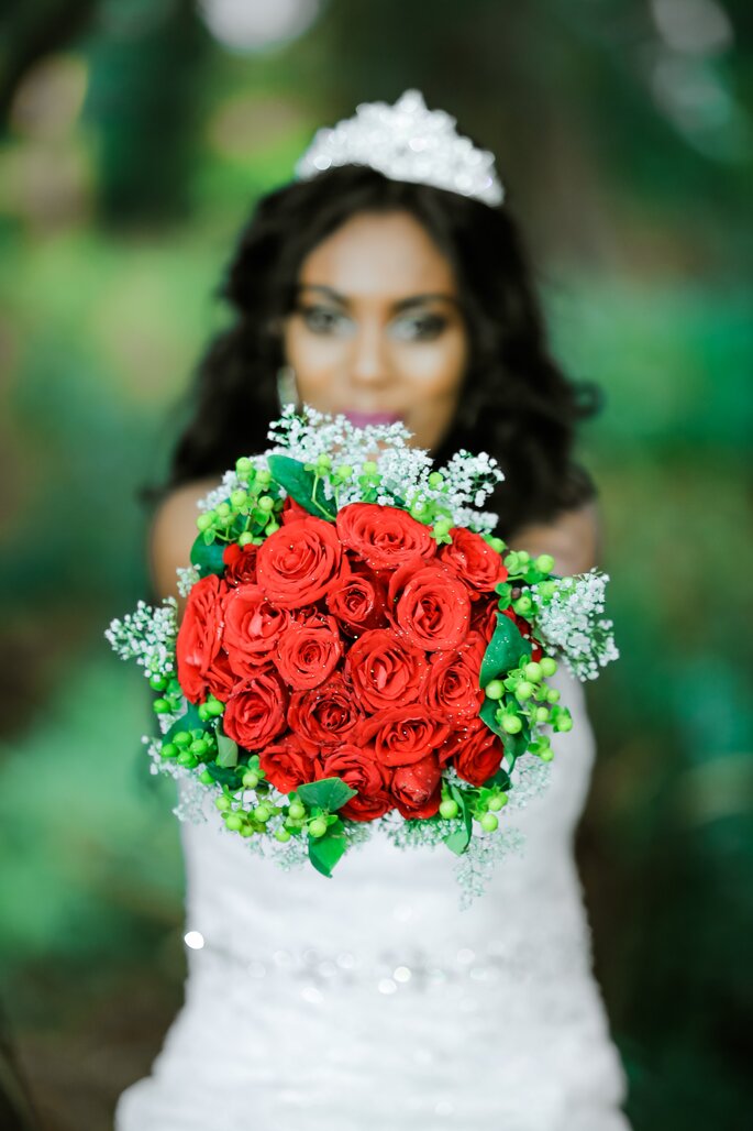 Bukiet ślubny - czerwone róże