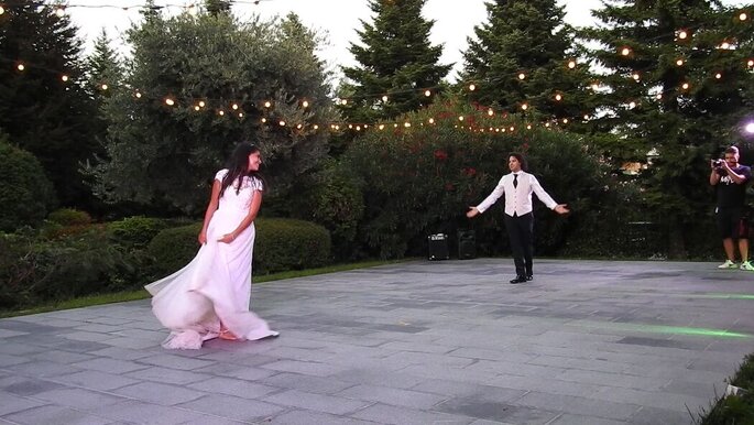 Dance your wedding