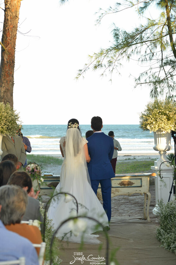 véu para noiva em casamento na praia
