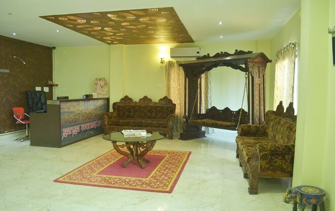 Hotel Ganga Monastery