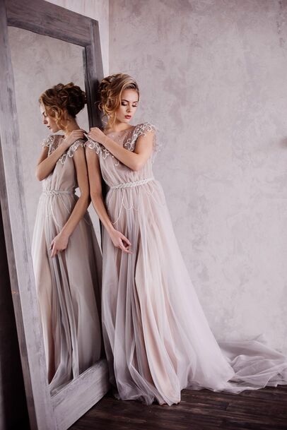 Дизайнерские свадебные платья Esenia Bridal
