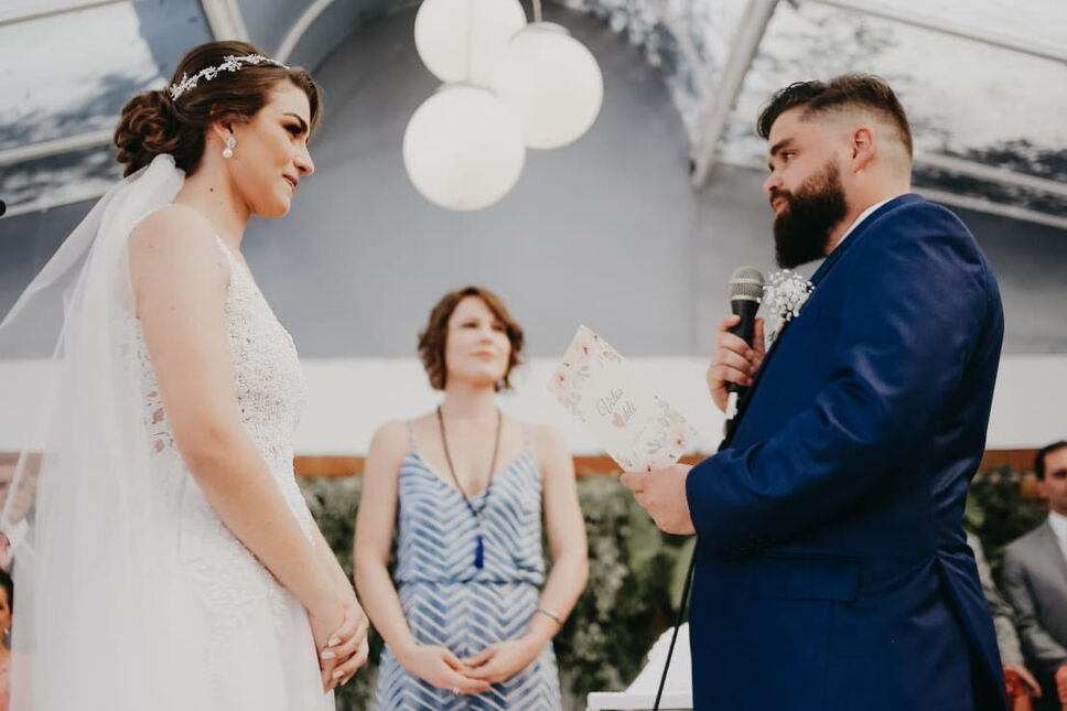 Presente em Palavras - Votos de Casamento