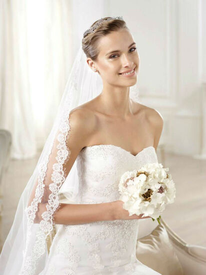 Emozioni - Alta moda per la sposa e cerimonia