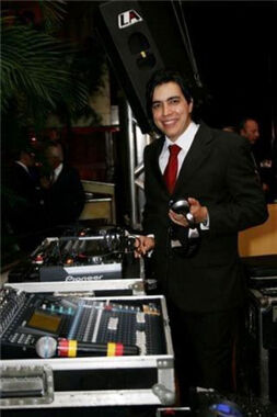 DJ Carlo Dee