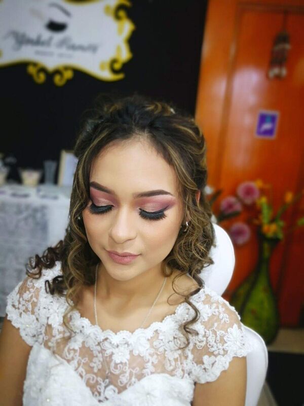 Ysabel Ramos Make Up