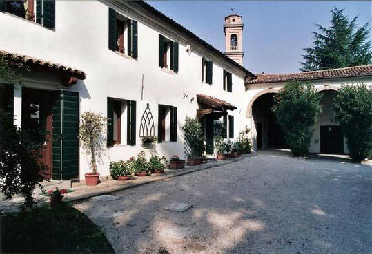 Villa Pollini Vinus