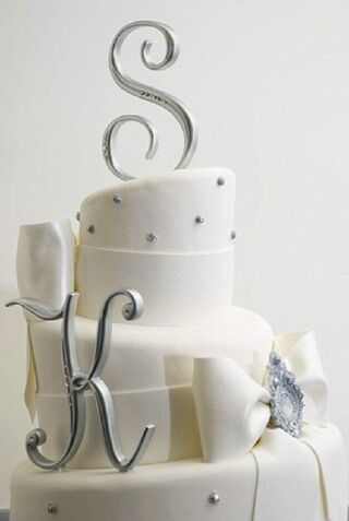 Anna Ruiz Art In Cakes