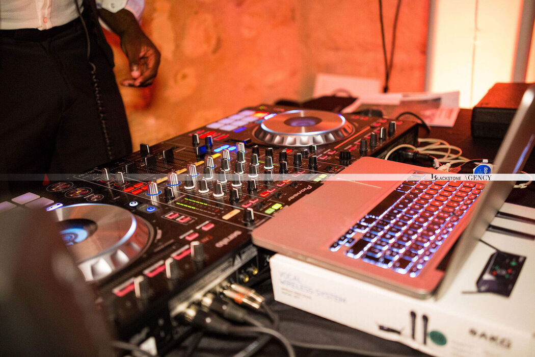 Blackstone Weddings : DJ, Musiciens...