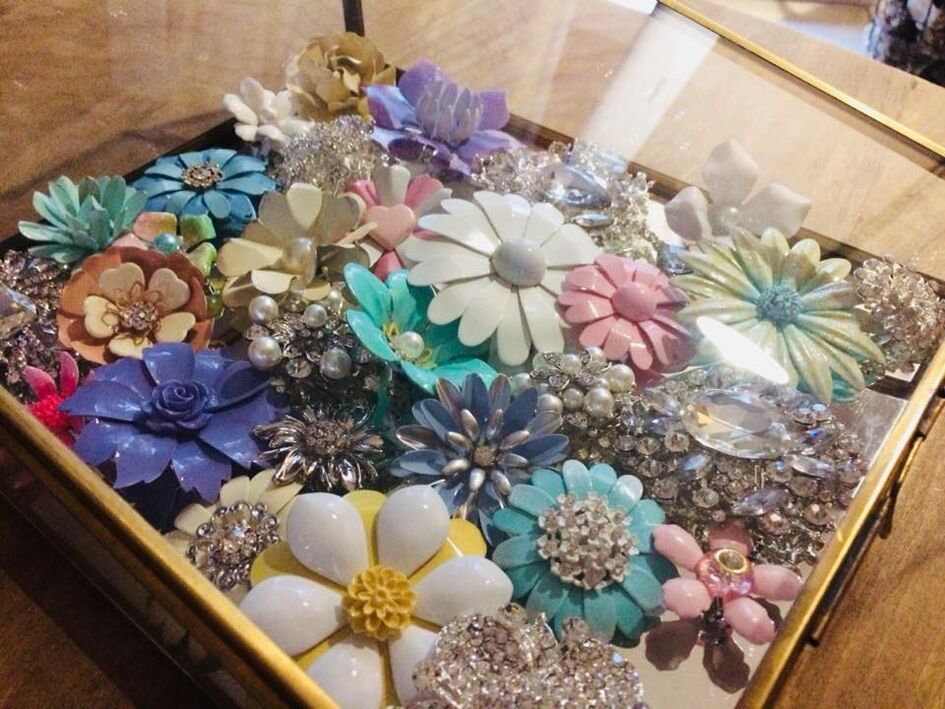 MY Bouquet Broches