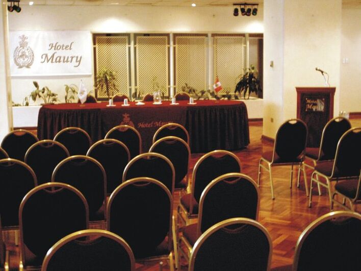 Hotel Maury