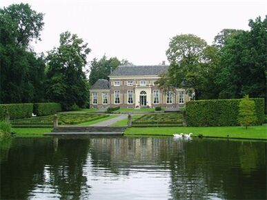 Dudok in het Park (het Heerenhuys)