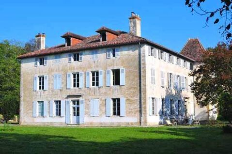 LA MAYOU : Château-maison de famille authentique pour mariages