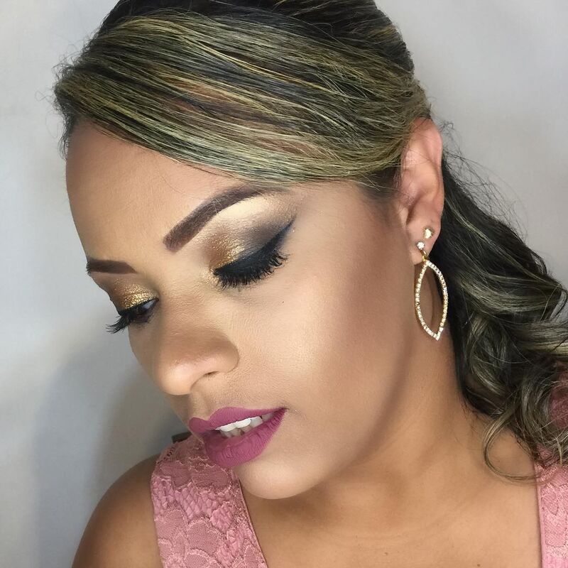 Make Up & Hair & Sobrancelha por Gracielle Mello