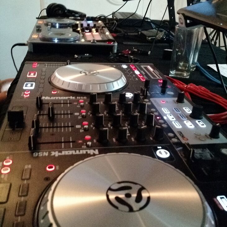 DJ Producciones