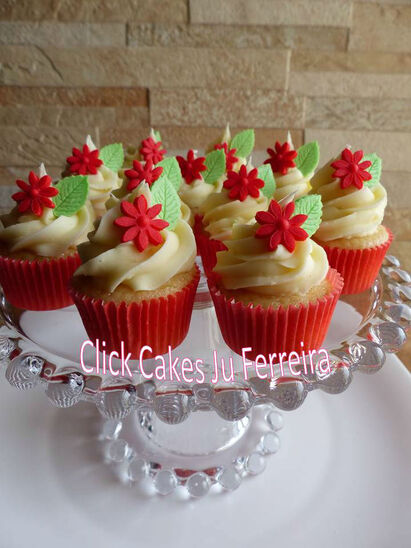 Click Cakes - By Ju Ferreira
