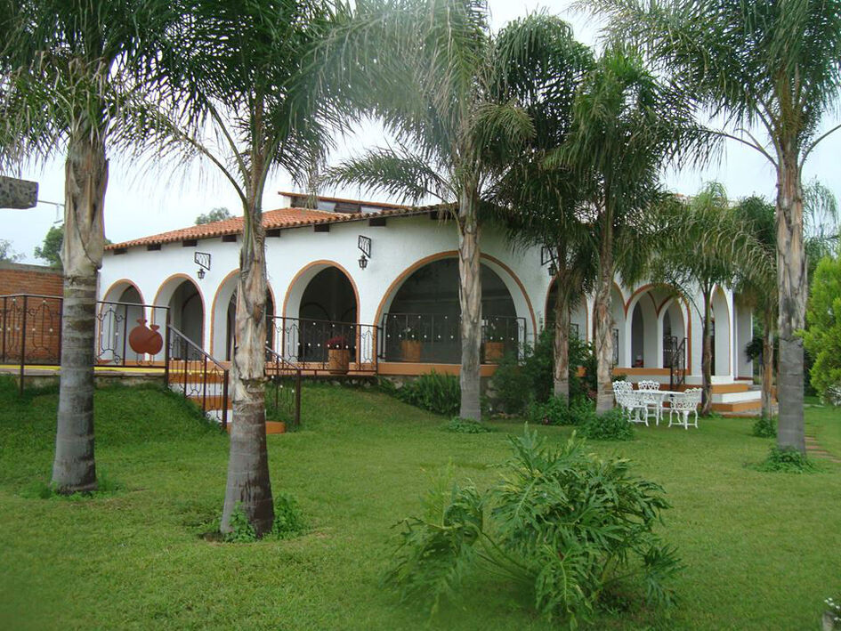 Los Encantos Terraza