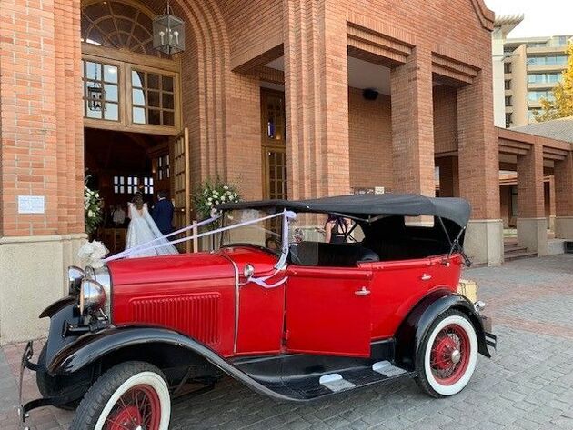 Chicureo Wedding Car