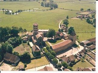 Les Salles du Prieuré d'Anzy-le-Duc