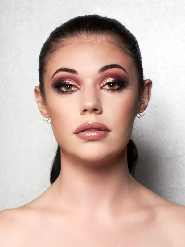 Caroline Andrade Makeup