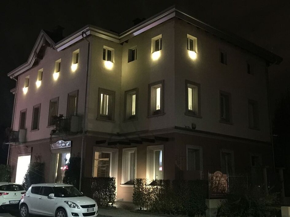 Villa dei Fiori Club House