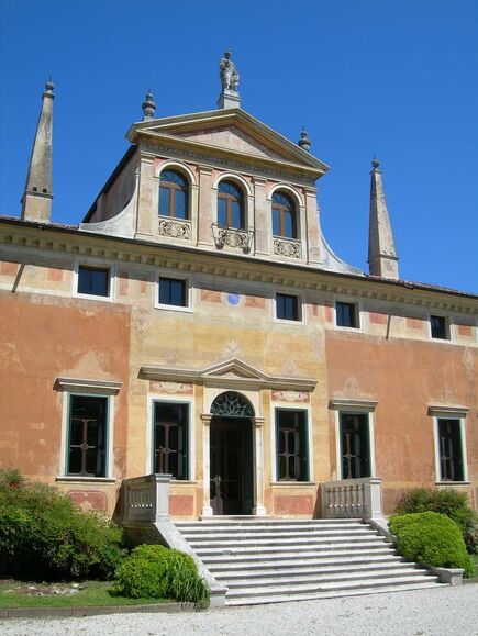 Villa Manin Cantarella