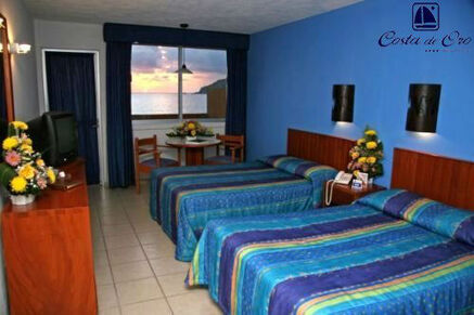Hotel Costa de Oro