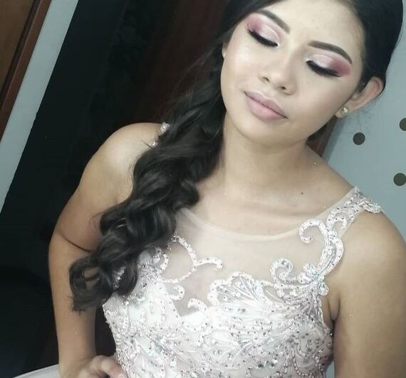 Surley Lopez Make Up Artist