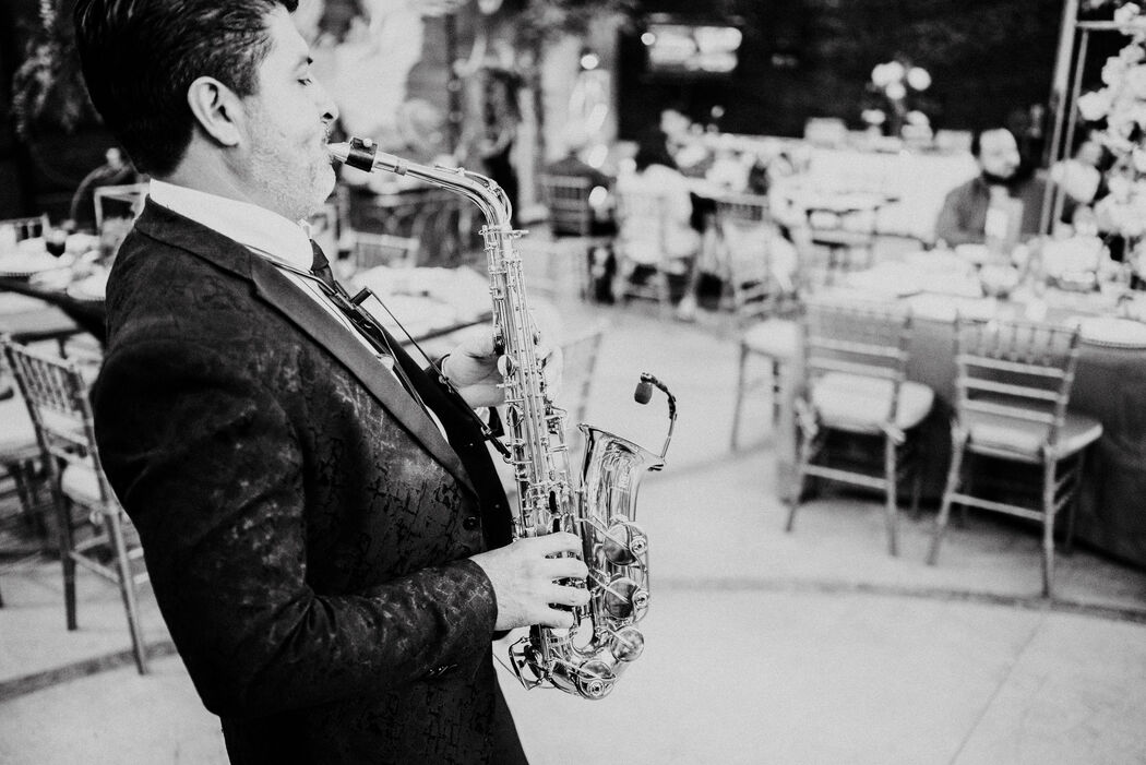 Raul Gutierrez Saxofonista