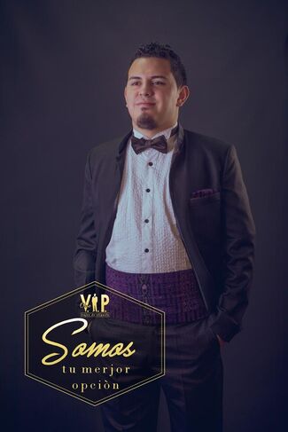 Clase Vip Tuxedos