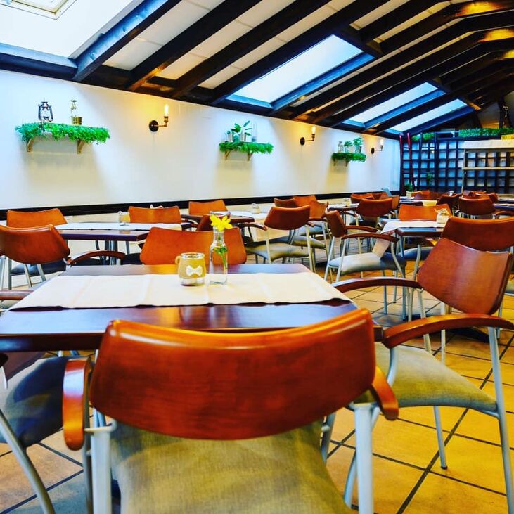 Oskar’s lounge & restaurant