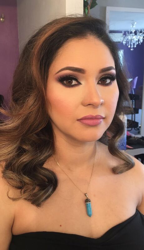 Flor Torres Makeup Artist