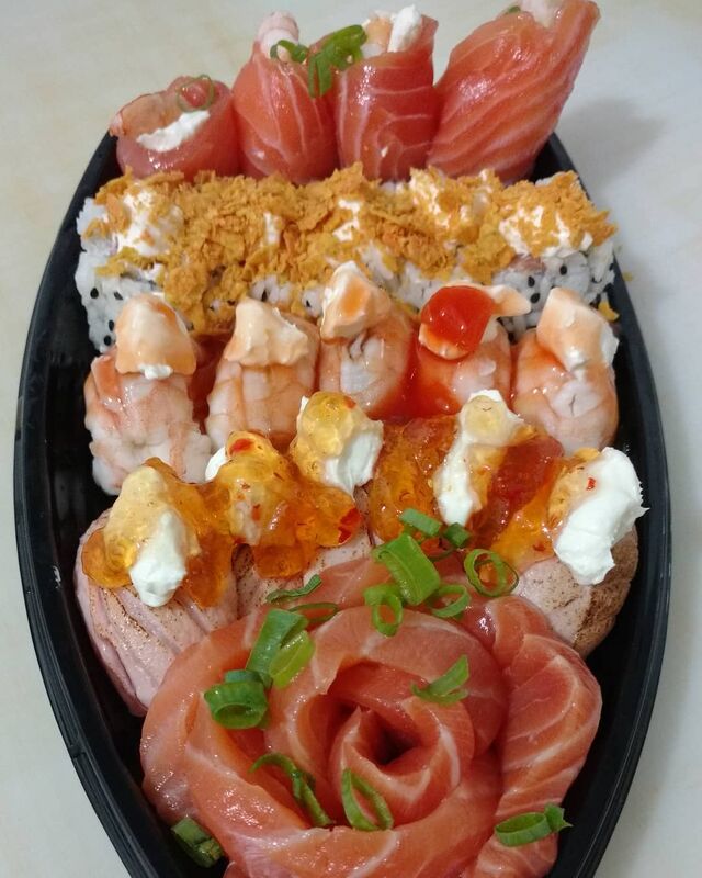 Taz - Sushiman Buffet JaponÊs