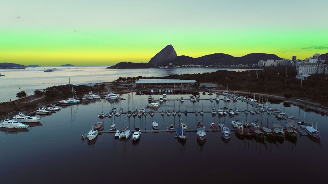 Rio Marina da Glória