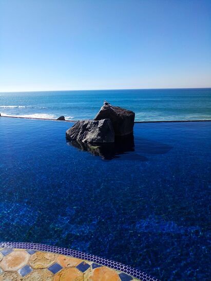 Las Rocas Resort &  Spa