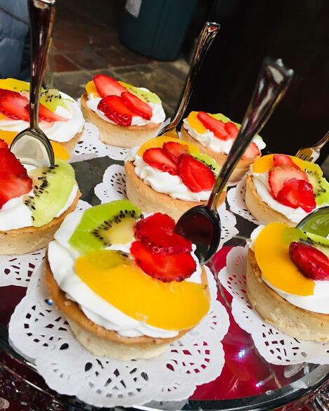 Mariana Aceituno Desserts & Cakes