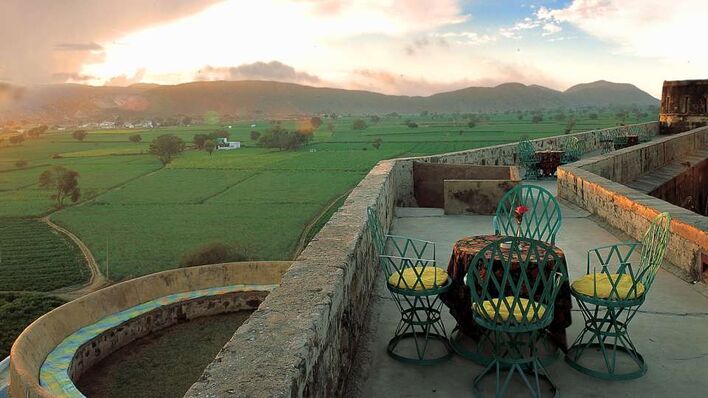 Neemrana Hill Fort Kesroli