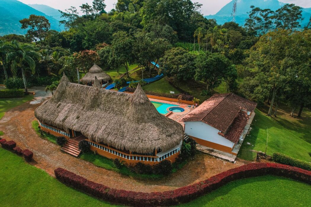 Hotel Hacienda La Bonita