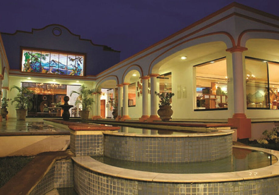 Hotel Misión Colima