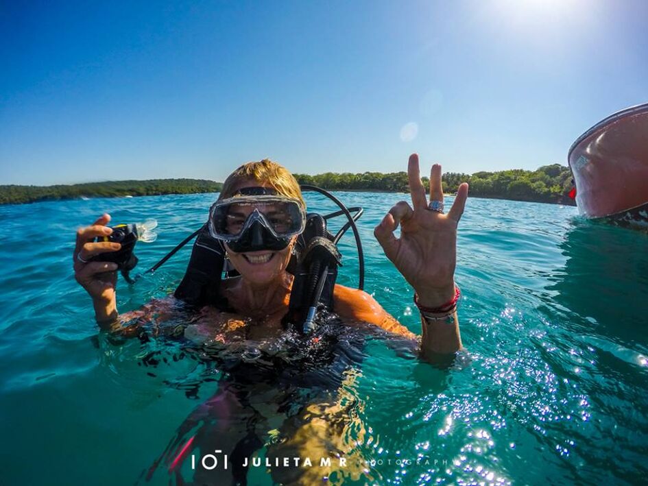 Centro de Buceo El Pez León