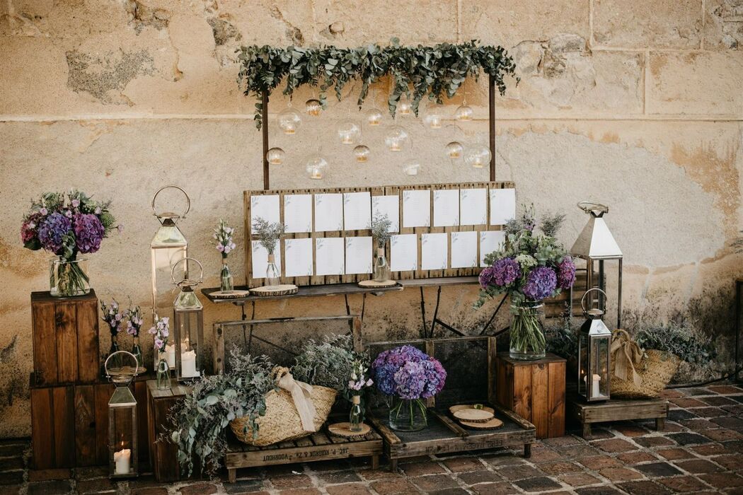 Bubble and Bells - Wedding Planner