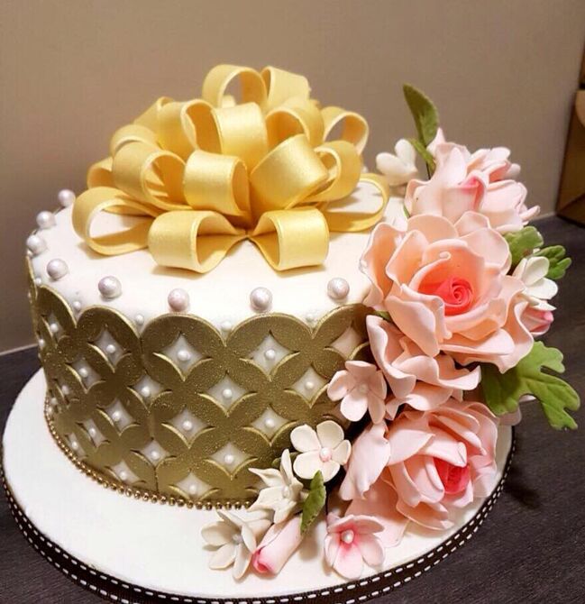 Engagement & Anniversary - Gen's Cakes