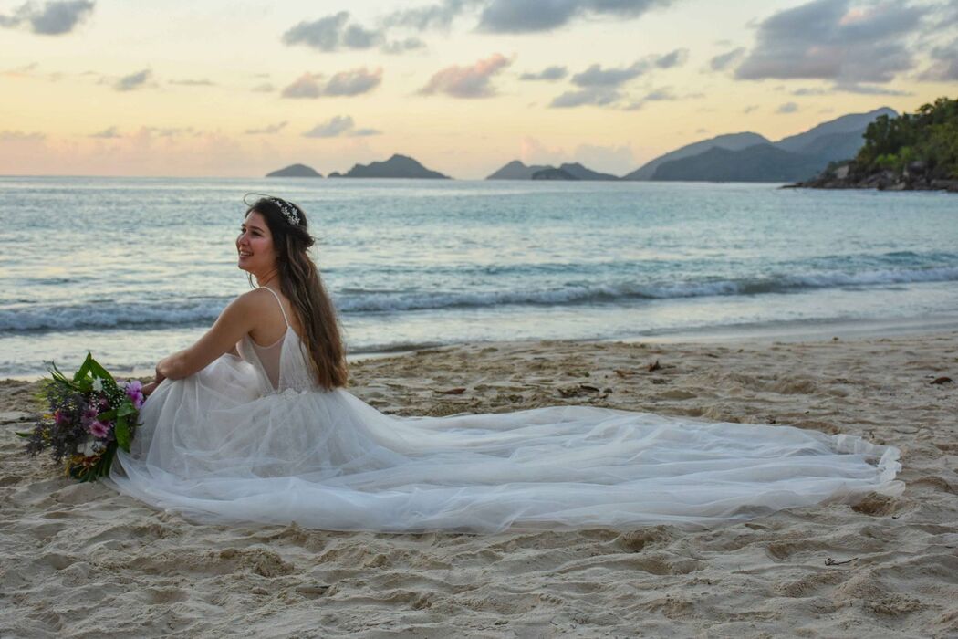 Seychelles beach wedding