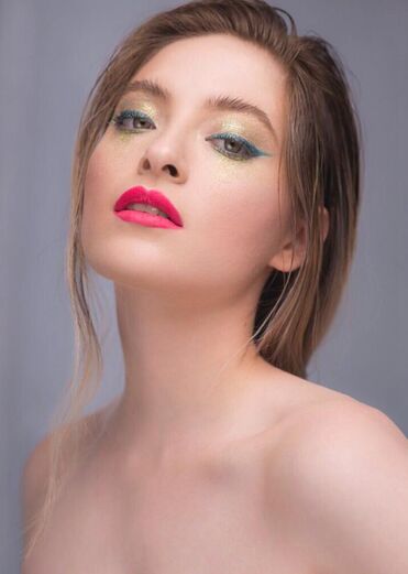 ELVIA FELIX Makeup Artist