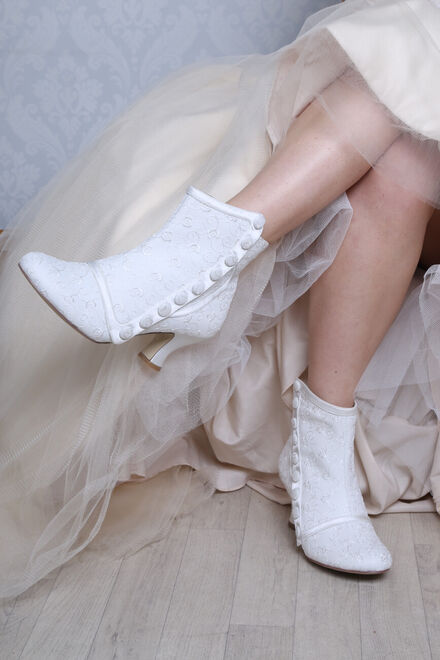 Odilia Bridal - Zapatos de novia y Complementos
