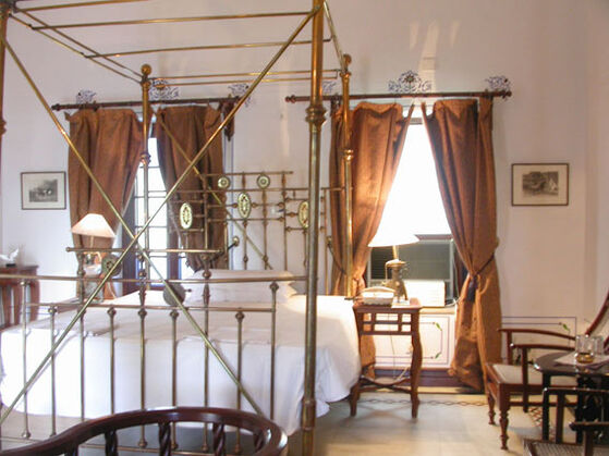 Hotel Sarovar on Pichola