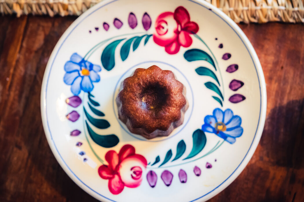 Élénac, le canelé parisien