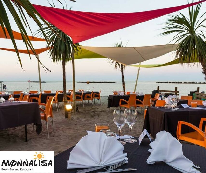 Monnalisa Beach Restaurant