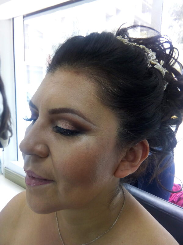 Indira Ramírez Make Up Artist