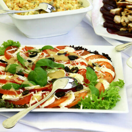 Blanco y Amarillo Catering