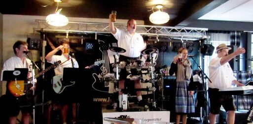 HAPPY HOUR Hochzeitsband Oktoberfestband Partyband